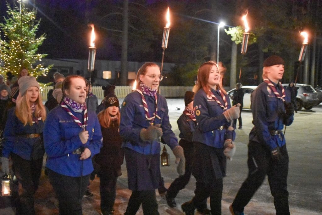 Itsenäisyyspäivä - Lue lisää